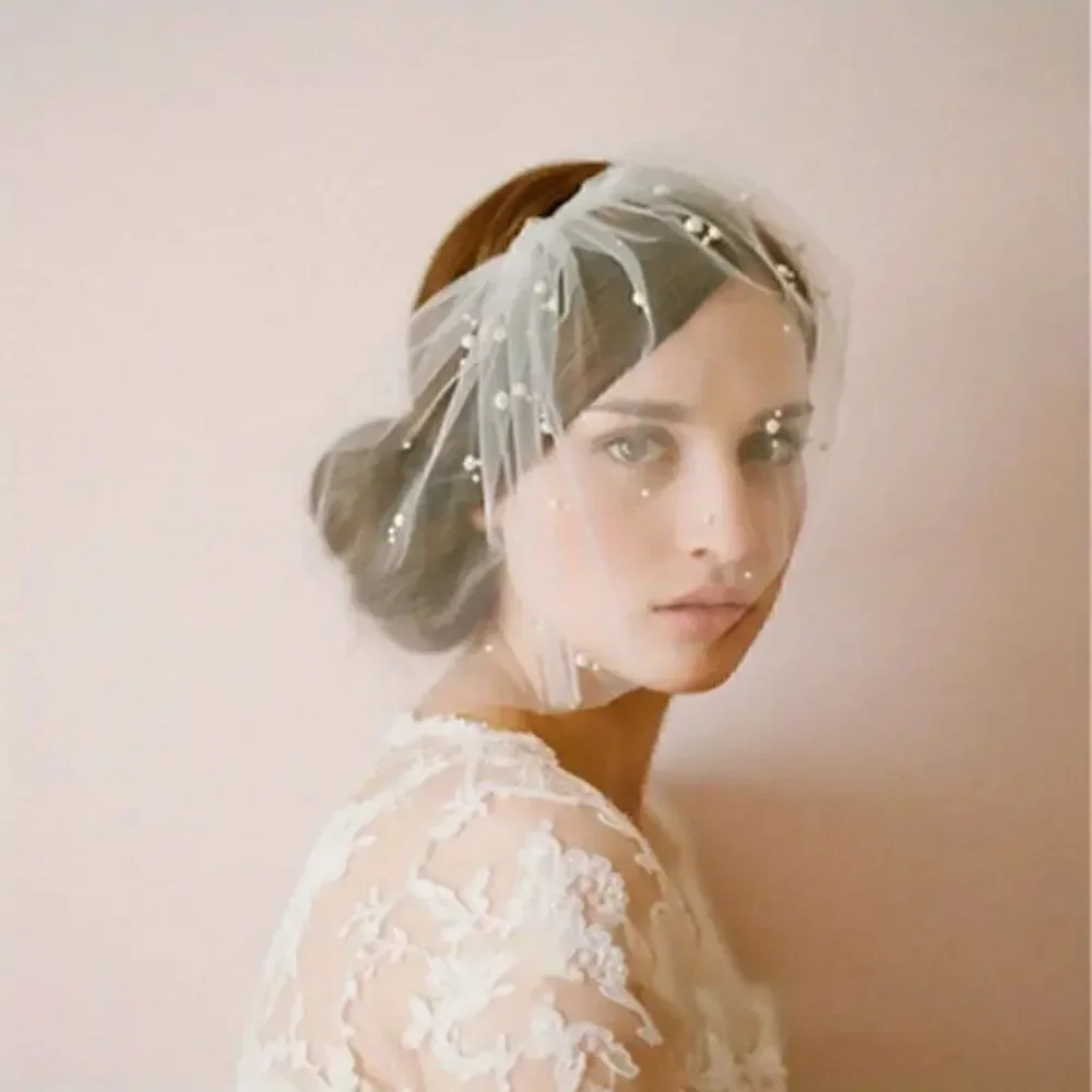 Pearl Accent Birdcage Short Wedding Bridal Veil With Comb